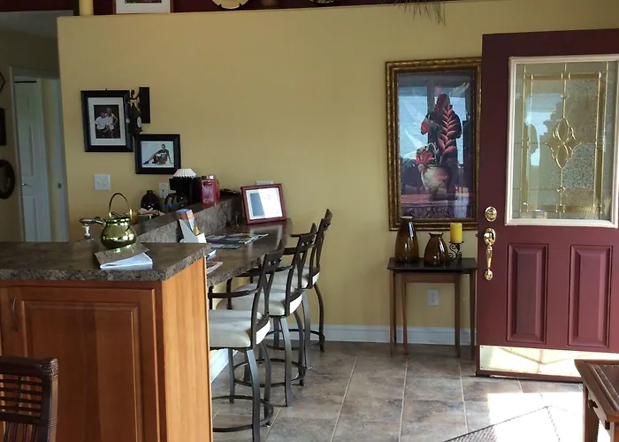 Pictured Rocks Bed And Breakfast